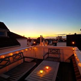 Asanzo Historic Attic-Traditional Norwegian Home & Warm Indian Hospitality