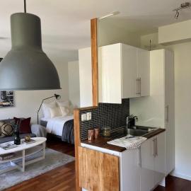 New Luxurious Cozy Furnished Apartment, hotel di Jönköping