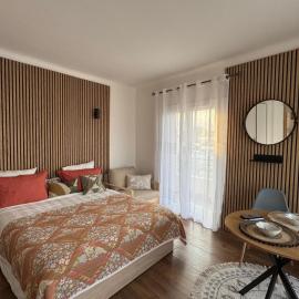 Studio proche plage et Hippodrome Cagnes-sur-Mer, hotel in Cagnes-sur-Mer