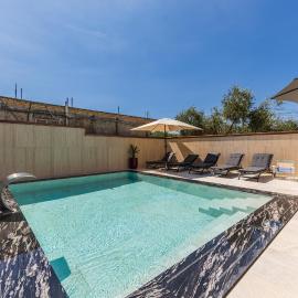 Oasis Paradise Pool Villa