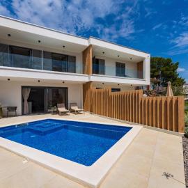 Villa Cvita west, Hotel in Primošten