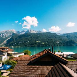 Cozy Apartment - Stunning Views, hotel u gradu 'Brienz'