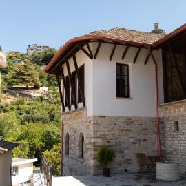 Bizant House Boutique Hotel, hotel di Gjirokastër
