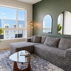 Elegant Escape 10 Min from Disneyland With Pool & GYM