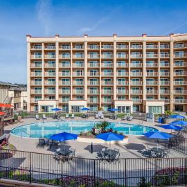 Crowne Plaza San Diego - Mission Valley by IHG, hotel in San Diego