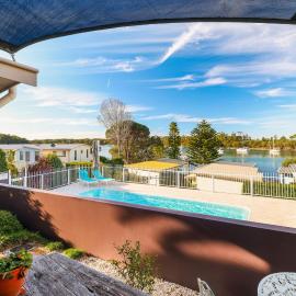 Anglesea Family Bungalow Pool View by Book Jervis Bay