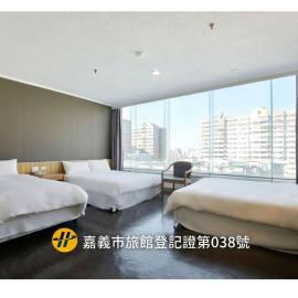 Back Home Hotel, hotel di Kota Chiayi