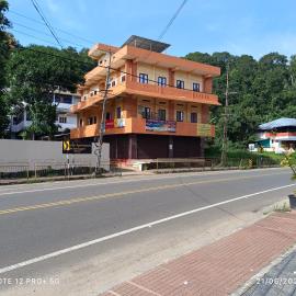 Vijaya Apartments, hotel em Rānī