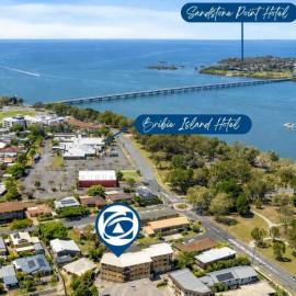 Bribie Escape, Top Floor Unit with Waterviews