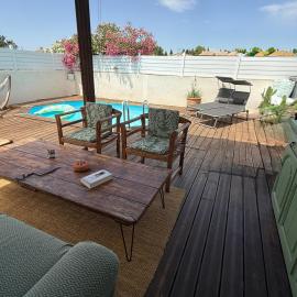 Villa entière piscine proche Montpellier et plages, hotell sihtkohas Cournonterral
