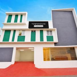 Townhouse Erode Bus Terminal Formerly Everest Viji Residency, khách sạn ở Erode