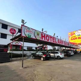 Hotel Aam Bagh & Jain Shikanji, hotel v destinácii Kot Pūtli