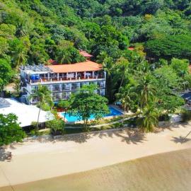 Doublegem Beach Resort and Hotel