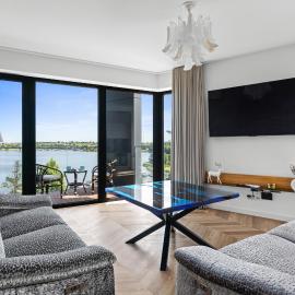 Lake Rental Pratum 20