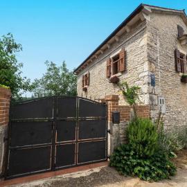 House Luca