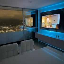Apartment in Medellin with the best view: Sabaneta şehrinde bir otel