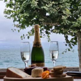 Bord de lac Plage Vue lac Leman Lac Geneva Paddle, hotel a Meillerie