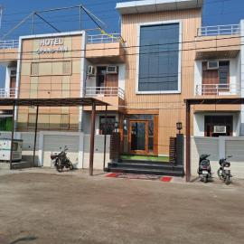 Grand Inn, hotel a Shrīnagar