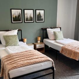 Fireside-Apartment-8 Betten-Kamin-Terrace, hotell i Landshut
