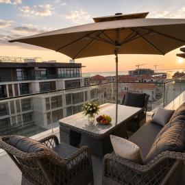 Sea Breeze & Seaview Apartment Polo Residence