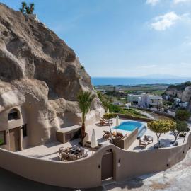 Litheos Santorini Luxury Cave Suites, ξενοδοχείο στον Βούρβουλο