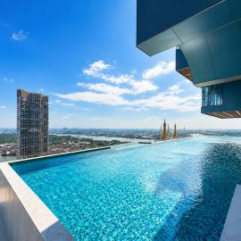 1BR High Floor Apt City Partial River View
