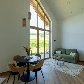 Viesnīca Glamping resort Dolenjc pilsētā Novo Mesto