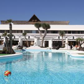 Sands Beach Resort, ξενοδοχείο σε Costa Teguise