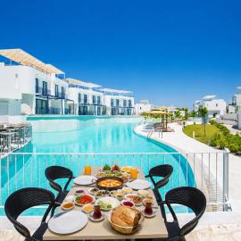 Irina Residence by HolidayKeys