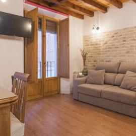 Cordonerias - Apartamentos Aloha Toledo، فندق في طليطلة