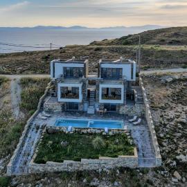 Anemoesa, hotel i Karistos