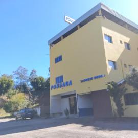 Pousada Caminho da Fé Nossa Senhora Aparecida OF, ξενοδοχείο σε Ouro Fino