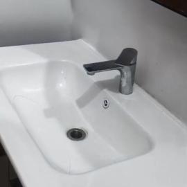 شقه كبيره في أبها الواديين نظيفه تتسع لعائله كبيره, hotel v destinaci Abhá