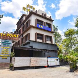 FabHotel City Point Executive