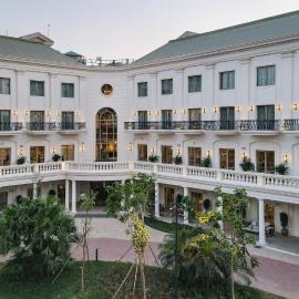 DLF Club 4