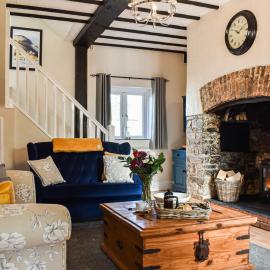 The Cottage - Uk35177, hotel in Abbots Bickington