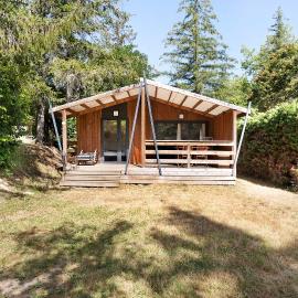 Camping les Pialades -Chalet Mimosa, hotel a Nabirat