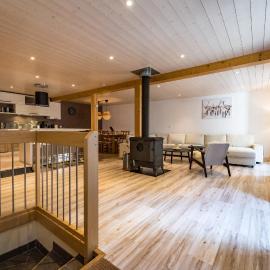Renovated Triplex House 8 guests Orelle