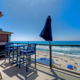 Oceanfront unit, Private Balcony, Beach Access, Sunset Views