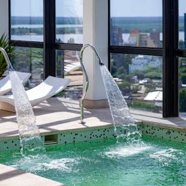 Mercure Rosario، فندق في روزاريو