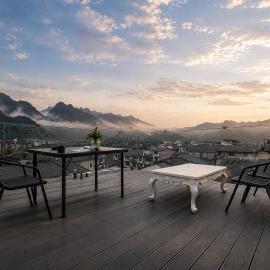 Han Exotic Wulingyuan Travel Concierge and Multilingual Planning Quiet Courtyard Retreat Near Forest Park East Gate, hotel v destinácii Zhangjiajie
