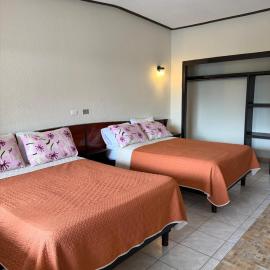 Hotel Virrey โรงแรมในเรย์โนซา