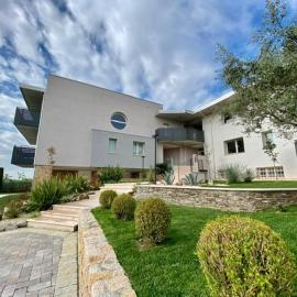 Appartamento Villa San Martino, Hotel in Bussolengo