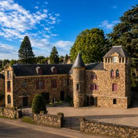 Castel des Cèdres, hotel in Saint-Honoré-les-Bains