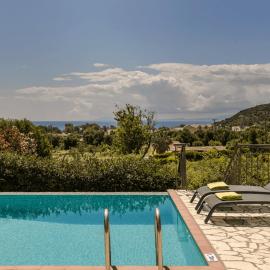 Villa Ribbons by Villa Select, hotel u gradu Katelios