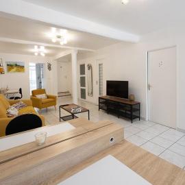 Casa Espérance - Spacious fully equipped - Garden, 3B, 6P, Hotel in Toulouse
