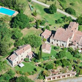Borgo Fastelli, hotel a Sarteano