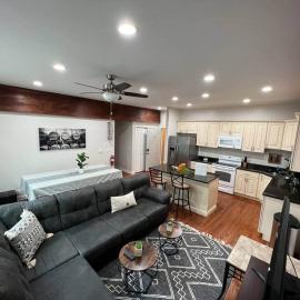 Dune Escape | Specious 2BR Near Warren Dunes, ξενοδοχείο σε Sawyer