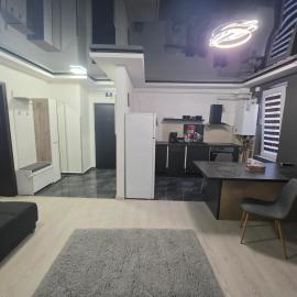 Apartament Eduard, hotel en Techirghiol