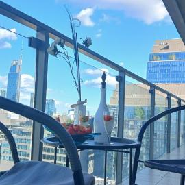 Warsaw's MANHATTAN GRAND SUITE